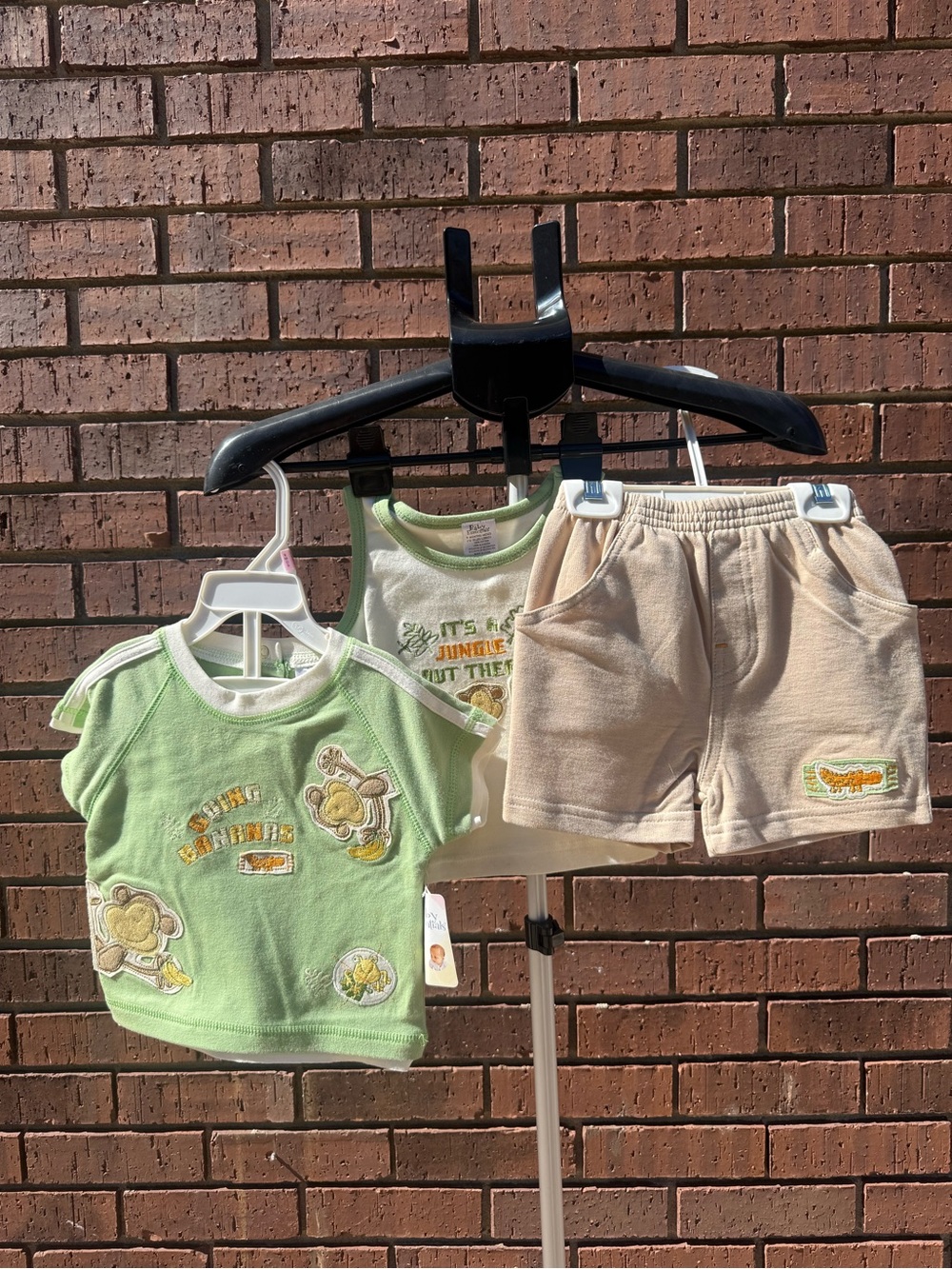 Baby Essentials 9M 3-Pc Outfit Set NWT Monkey Jungle Green Shirt Tank Shorts New